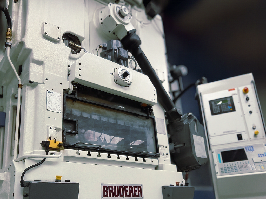 VEKO Technology Expands Production with Two Large Bruderer BSTA 50UL Presses